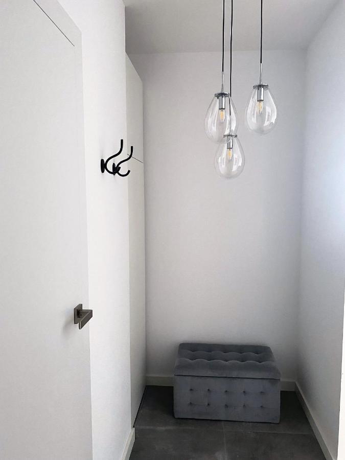 A Modern Apartment For 2 People Краков Экстерьер фото